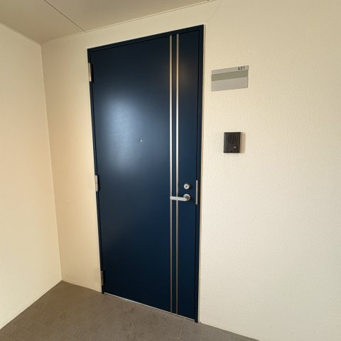 プロヴァンス中島の玄関