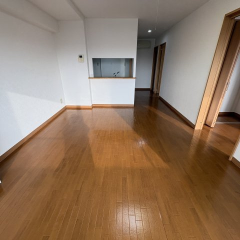 プロヴァンス中島の居間・リビング