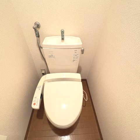プロヴァンス中島のトイレ