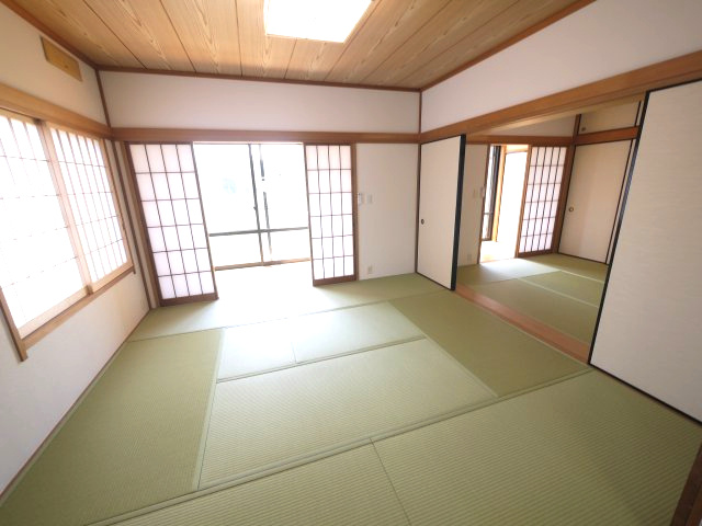 長生郡白子町幸治　中古戸建の和室|内外装リフォーム済み令和7年3月 敷地約144坪３SLDK 駐車4台可 海まで直進距離で約500m