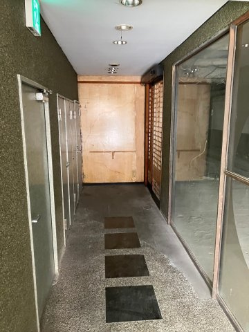大阪市西区千代崎２丁目の店舗事務所