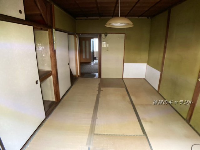 大阪市中央区安土町１丁目の店舗事務所のロビー