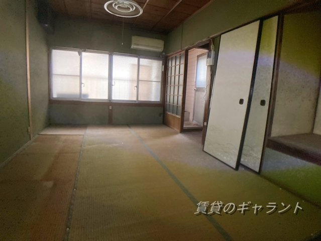 大阪市中央区安土町１丁目の店舗事務所のロビー