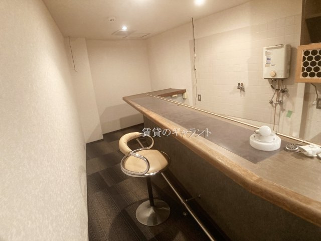 八尾市本町７丁目の店舗一部の浴室