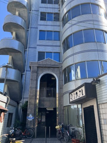 八尾市本町７丁目の店舗事務所の外観