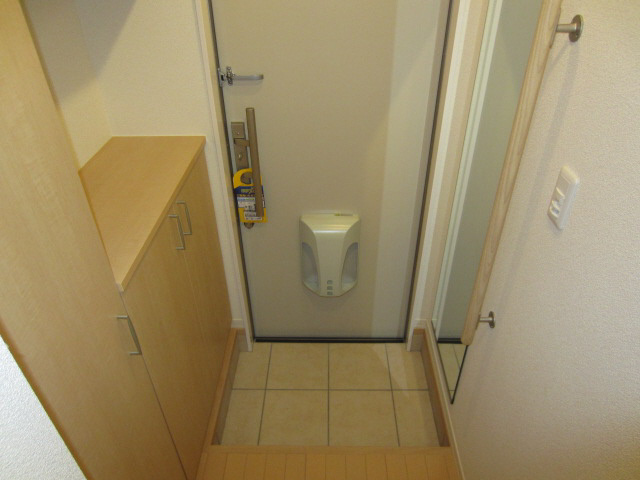 【玄関】 | シャーメゾン　アミコートA棟