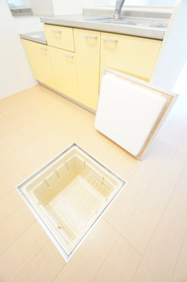 【収納】 | スプリングフォレスト B | ※同物件・反転タイプの写真です。