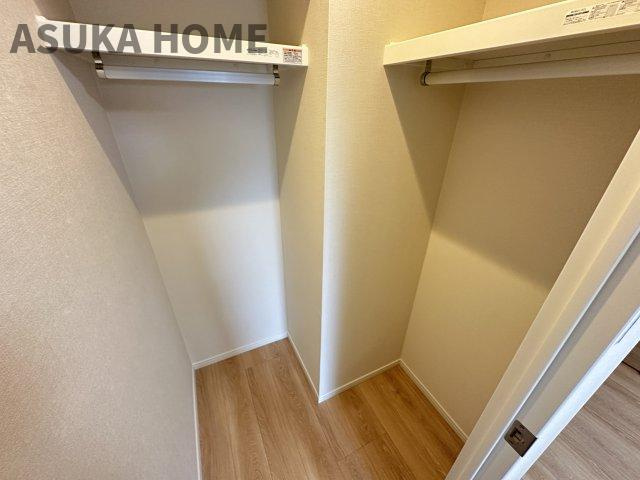 山手ガーデンハイツの収納|衣類や箱物や思い出の品もたっぷり収納できるので、整理整頓にも◎。お部屋もより広々と使えます。