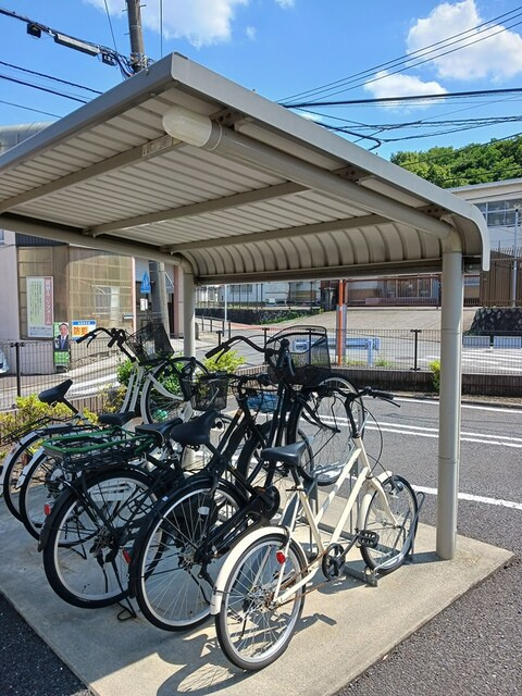 稲城市大丸のアパートのその他共用部分