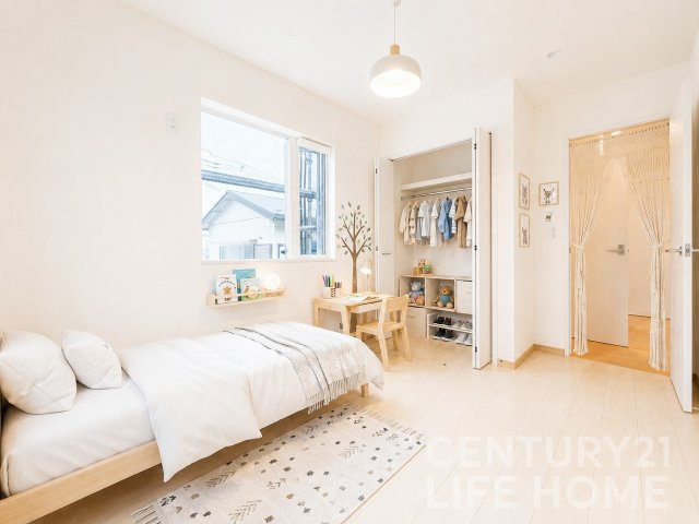 【子供部屋】 | ＪＲ横浜線「小机」中古戸建 | ゆったりした子供部屋です