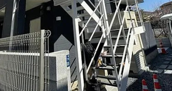 アーバンブルー高砂のエントランス