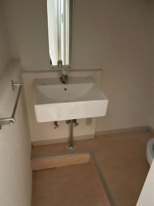 クラウンパレス与野本町の玄関