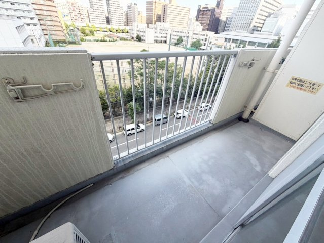 クリテリオン新大阪のバルコニー