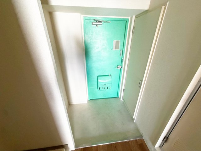 クリテリオン新大阪の玄関