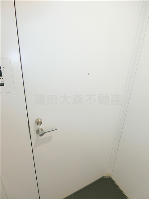 アセット大森の玄関
