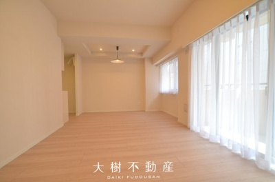 【居間・リビング】 | ヴィザージュ海老名　3階3LDKリフォーム済み【仲介手数料無料】