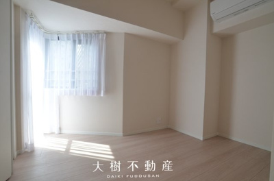 【洋室】 | ヴィザージュ海老名　3階3LDKリフォーム済み【仲介手数料無料】 | 洋室3（5.1帖）