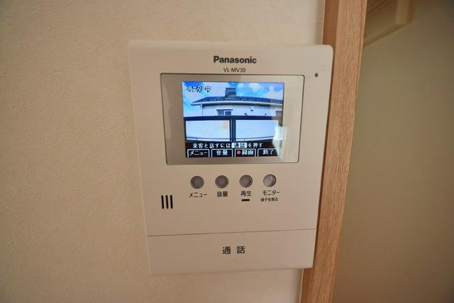 狛江市和泉本町１丁目のアパートのセキュリティ