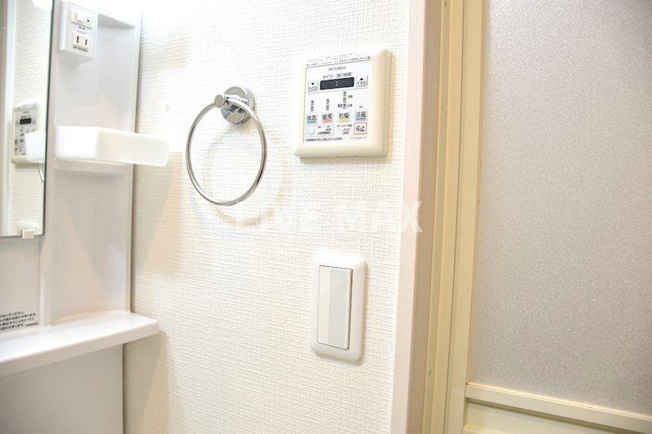 浴室乾燥機※別部屋のお写真になります