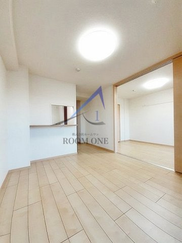 ルミナスの寝室|寝室です。