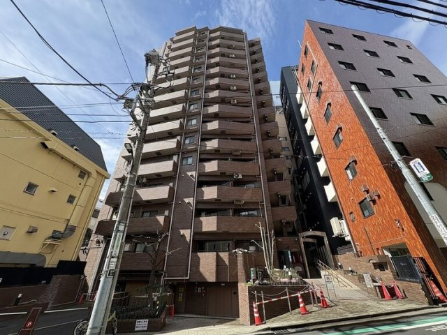日神パレステージ西麻布の外観|日神パレステージ西麻布：スーパーやコンビニ近く買物便利！