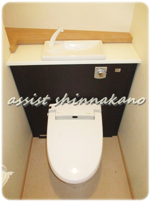ジニアス高円寺Ⅲのトイレ
