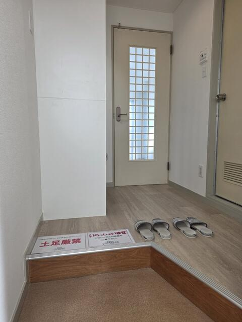 NIKOハイム新小岩Ⅲの玄関