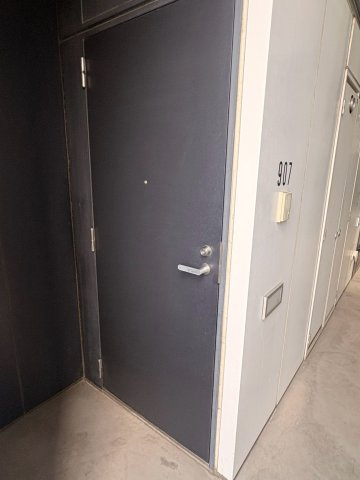 Y's GARDENの玄関