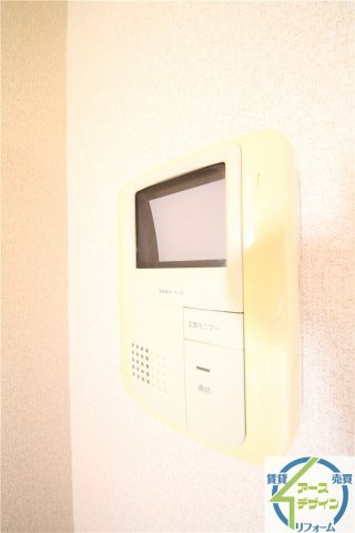 セレッソ八木のセキュリティ|TV付インターホンです