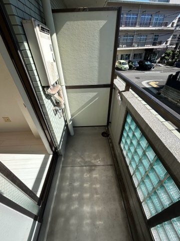 アート永和青木のバルコニー