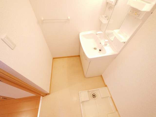 プラシード　パラッツォの独立洗面台|独立洗面台で身支度をすべて済ませてしまいましょう