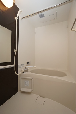 【浴室】 | D-ROOM柳井　1LDKTSW