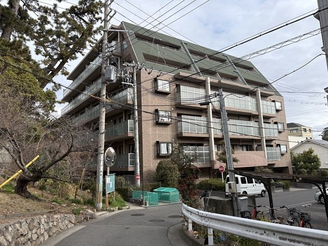 イトーピア夙川結善町の外観