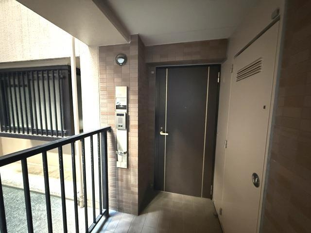 イトーピア夙川結善町の玄関