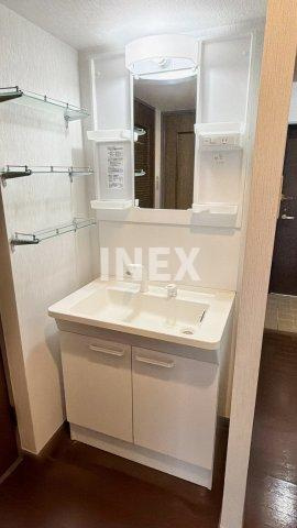 横浜市南区南吉田町２丁目の賃貸マンションの洗面所