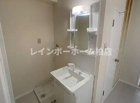 特典：仲介手数料が無料です!!の洗面所|忙しい朝には欠かせない洗面所です