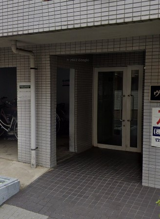 ヴィラージュ行徳のエントランス
