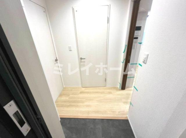 アオアクアの玄関
