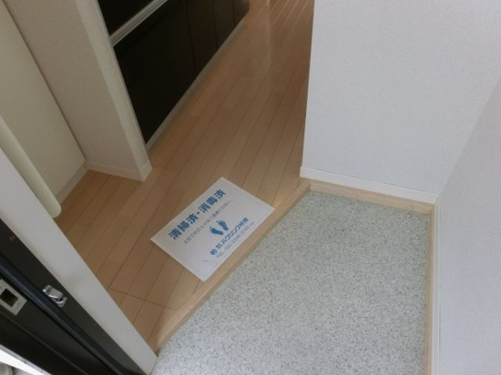 RANSEL(ランセル)A棟の玄関