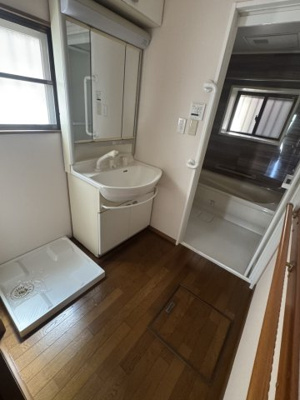 【洗面所】 | 岩屋北町１丁目貸家