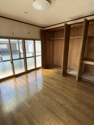 【洋室】 | 岩屋北町１丁目貸家