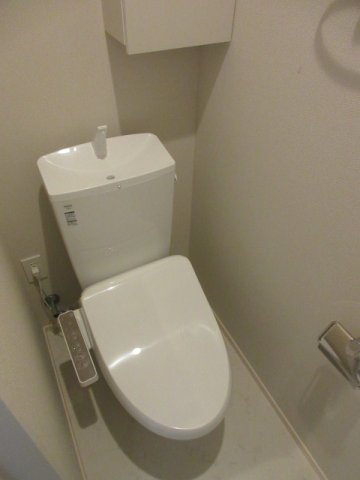 ＨｅｂｅｌＭａｉｓｏｎ北松戸のトイレ|★温水洗浄便座付き★