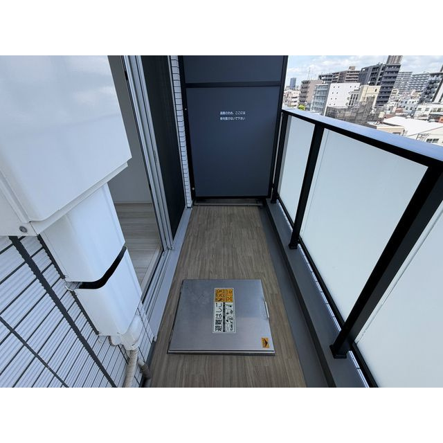 プレール・ドゥーク住吉Ⅳのバルコニー