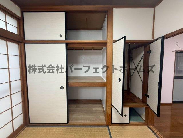 藤田町戸建　賃貸の収納|たっぷりとした収納スペースです