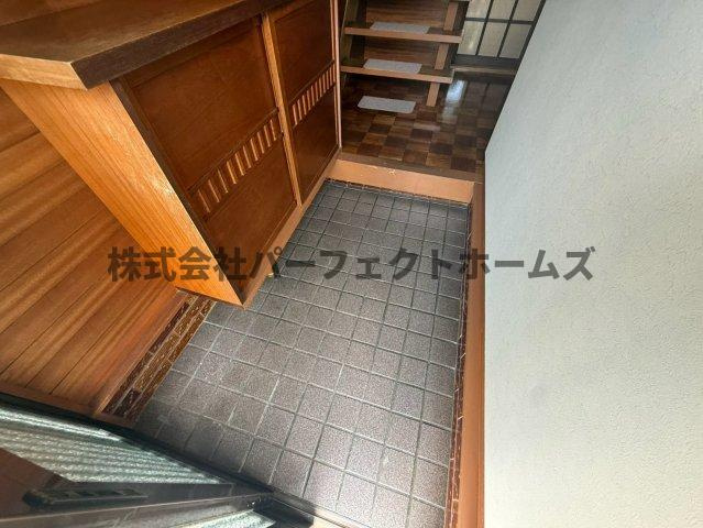 藤田町戸建　賃貸の玄関|シンプルで使いやすい玄関です