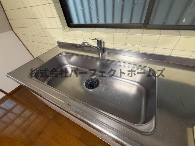 藤田町戸建　賃貸のキッチン|お料理しやすいキッチンです