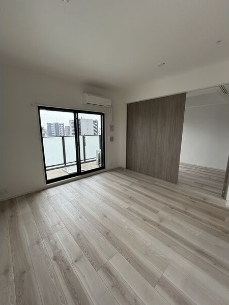 S-RESIDENCE亀島駅前blaze(ブレイズ)の居間・リビング
