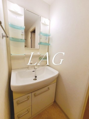 【洗面所】 | ライオンズマンション西中延 | 独立洗面台です。