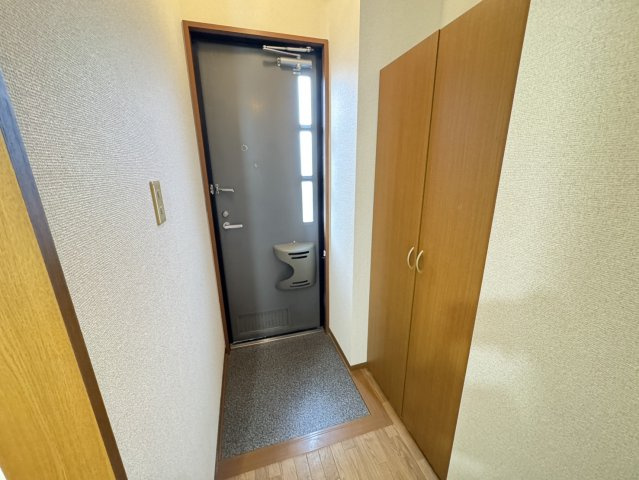 サンモールハウスの玄関