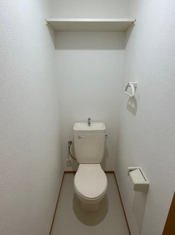 ル　セリジェールのトイレ